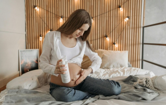How Can You Prevent Stretch Marks During Pregnancy: Simple Tips for Moms-to-Be
