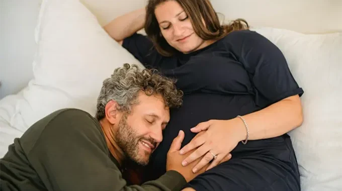 What Does a Pregnancy Pillow Do: Why Every Expecting Mom Needs One